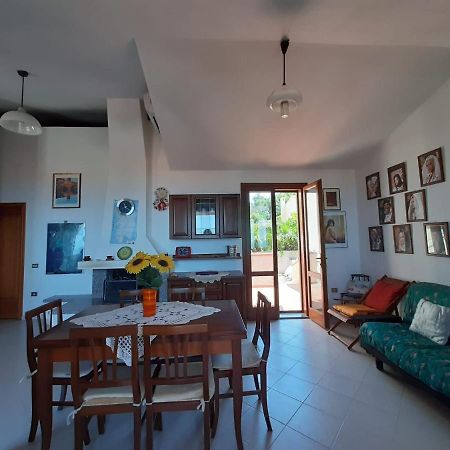 Appartement Il Giglio Vista Mare à Funtana Meiga Extérieur photo