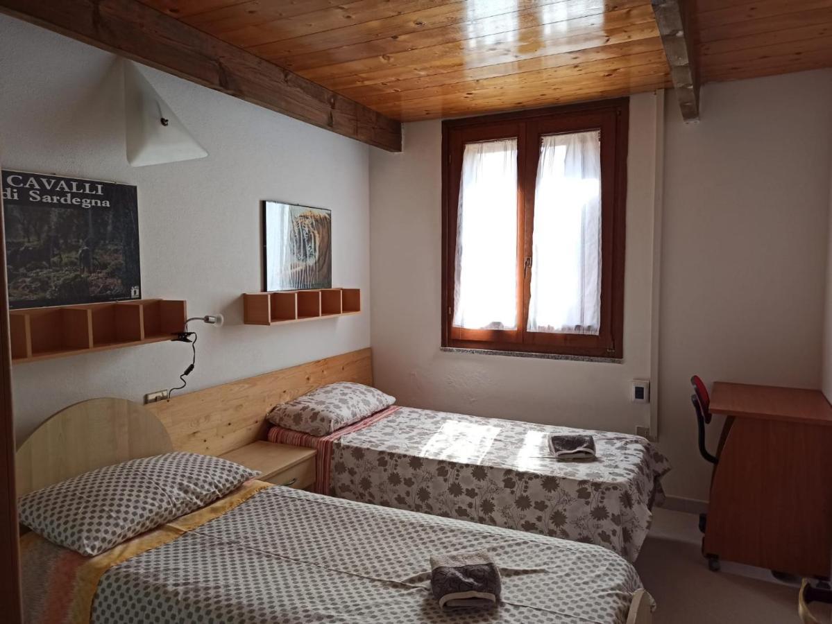 Appartement Il Giglio Vista Mare à Funtana Meiga Extérieur photo